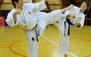 Le vesinet karate Cathy et Sonia