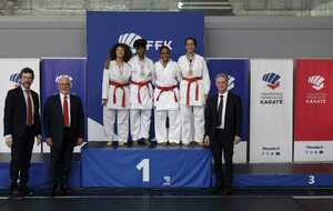 Latifatou 1ere en kumite